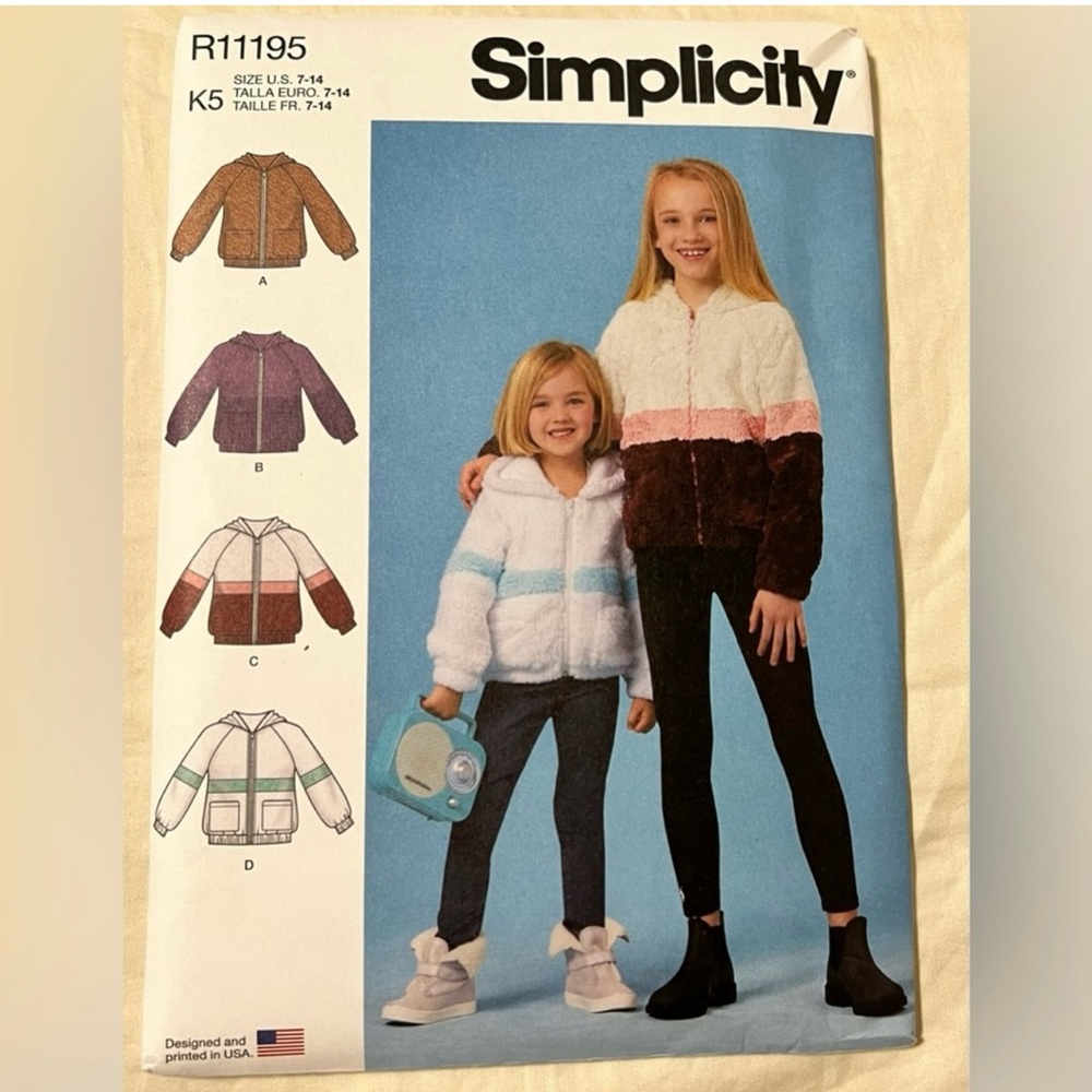 🍄NEW Simplicity R11195 Knit Hooded Jacket Multiple Styles Uncut Pattern Sew